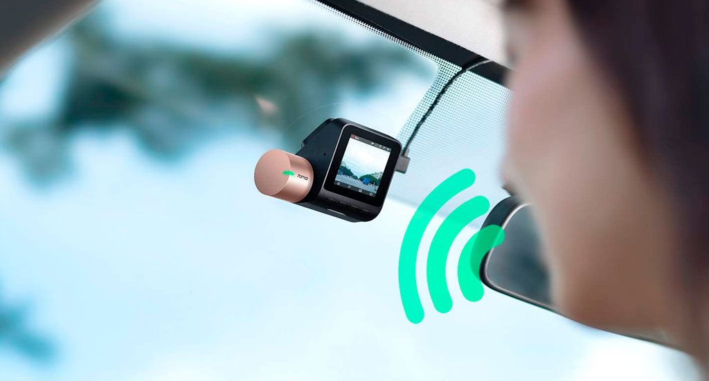 xiaomi 70mai dash cam lite Видеорегистратор поддерживает функцию голосового управления. Благодаря этому вы сможете запустить или остановить запись, сделать фото или отключить микрофон, не прикасаясь к регистратору.